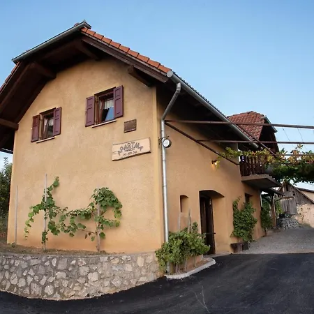 Vineyard Brodaric بيت للعطل